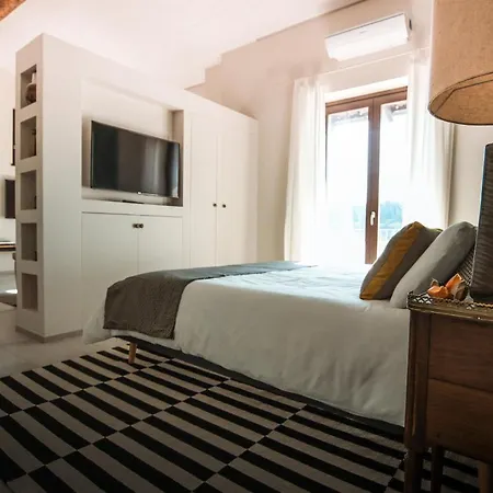 Monforte Barolo With Private Pool - Langhe Gateway Villa
