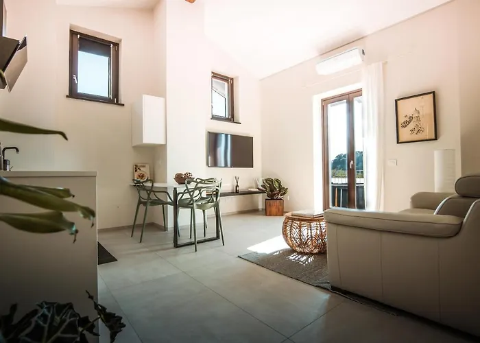 Monforte Barolo With Private Pool - Langhe Gateway Villa Monforte dʼAlba