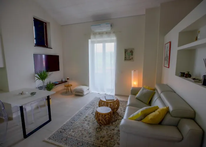 Monforte Barolo With Private Pool - Langhe Gateway Villa Monforte dʼAlba